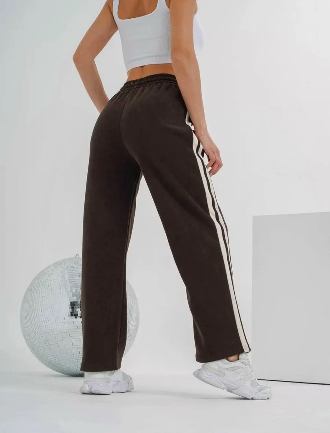 брюки вельветовые палаццо с лампасами hoanglam_shop,брюки спортивные,брюки спортивные женские,брюки женские спортивные широкие,штаны спортивные