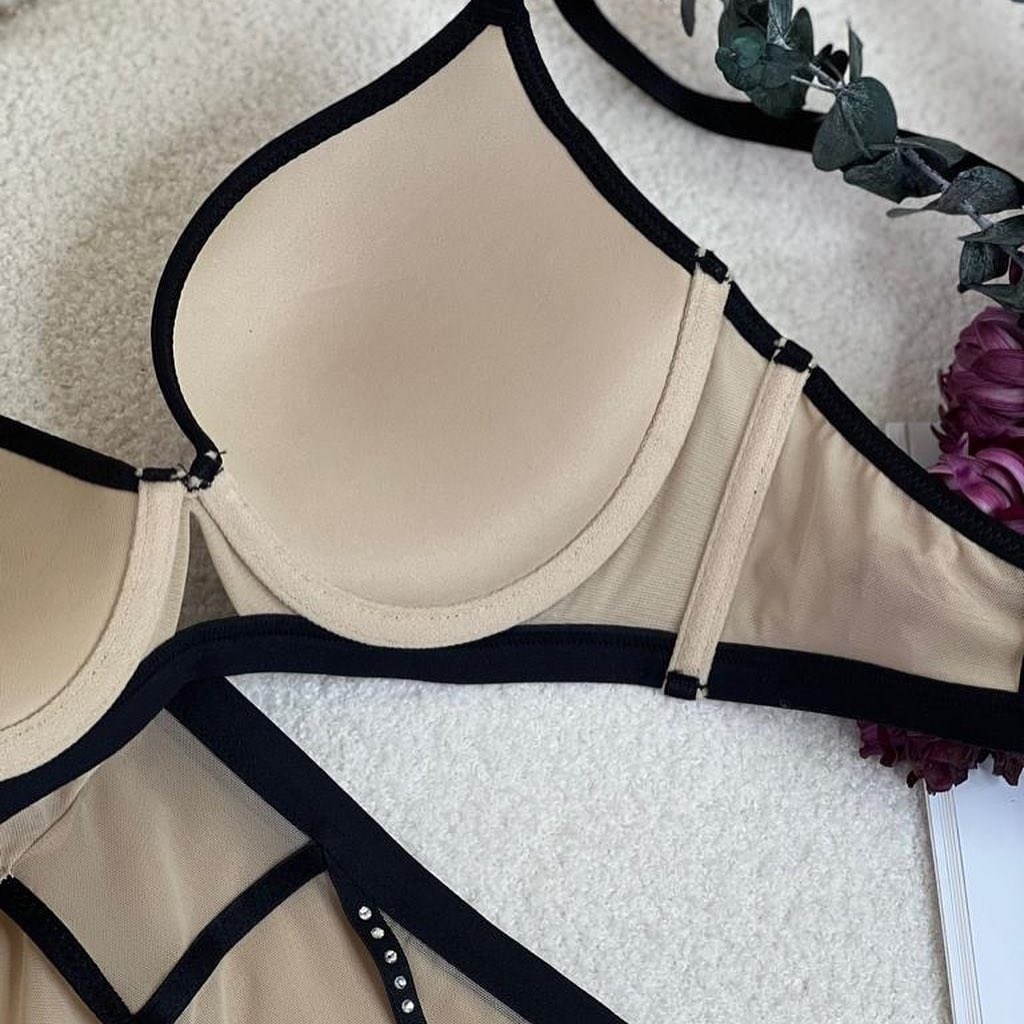 комплект женского нижнего белья,нижнего белья комплект,женское белье нижнее,комплект белья женский,бюстгальтер комплект