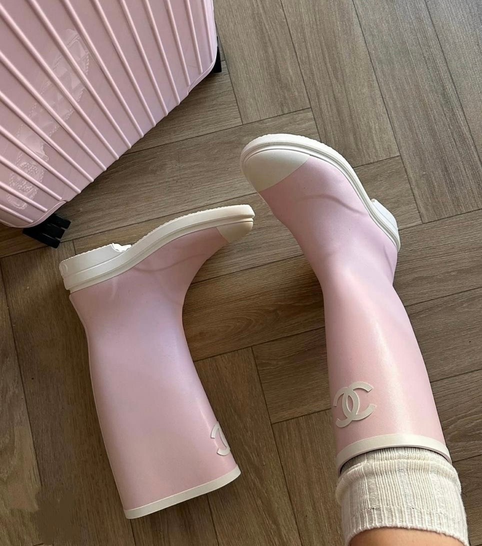 мода стиль,сапоги,высокие сапоги,модные резиновые сапоги