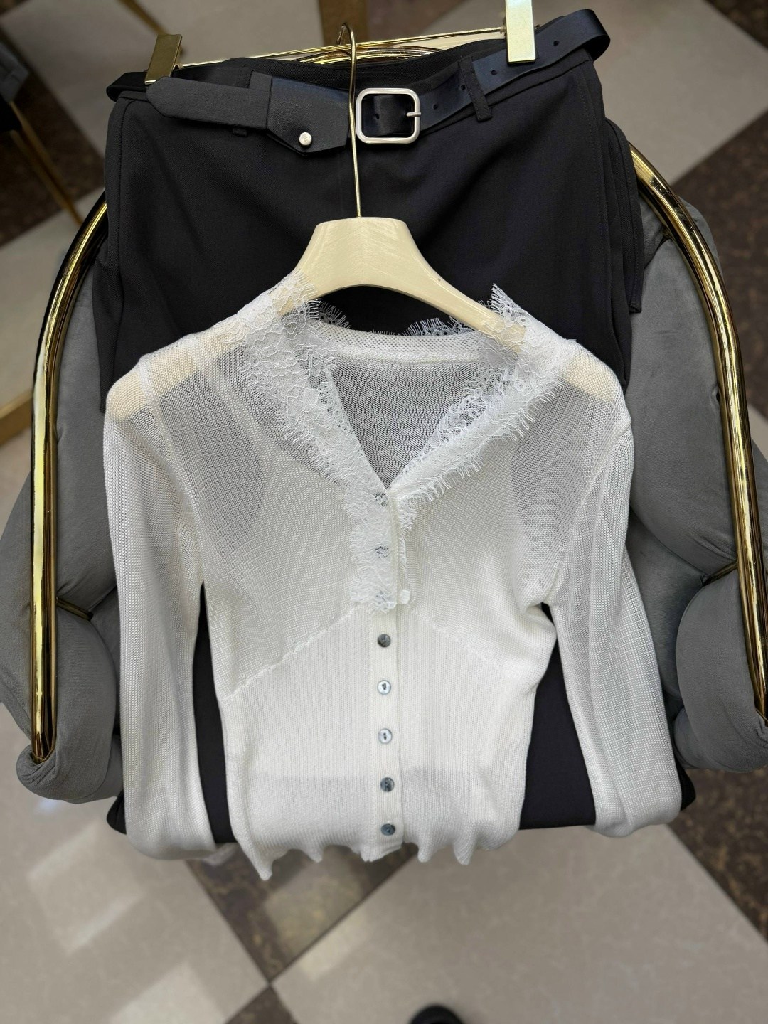 классические брюки,брюки с баской,широкие брюки,брюки с поясом,женские широкие брюки