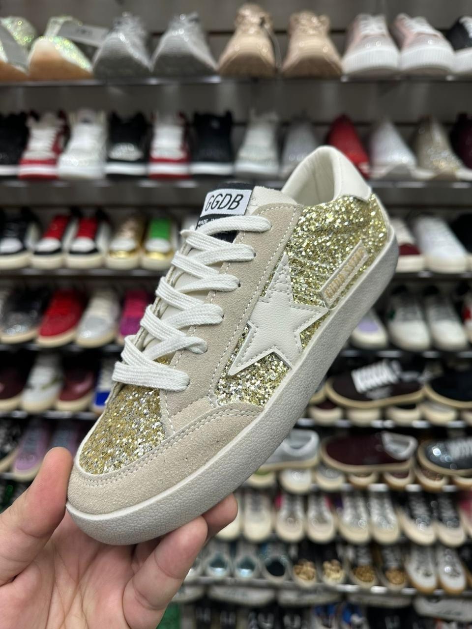 кеды golden goose,,golden goose кеды hi star на платформе черный,женские брендовые кроссовки кеды со звездой голден гус,кеды super-star с блестками golden goose черный