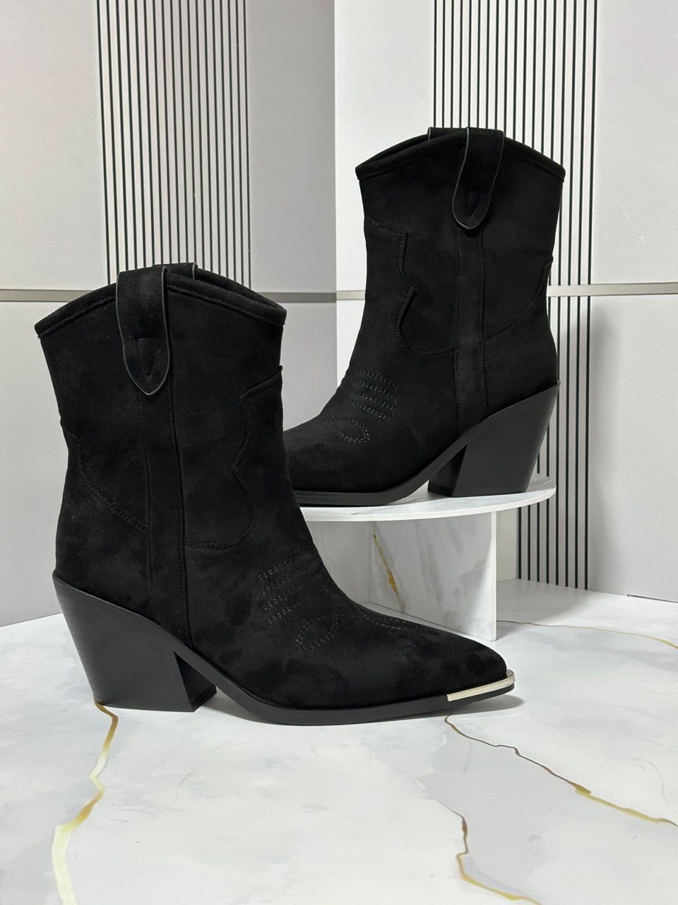 ,казаки женские,казаки  женская,ботильоны казаки,сапоги казаки