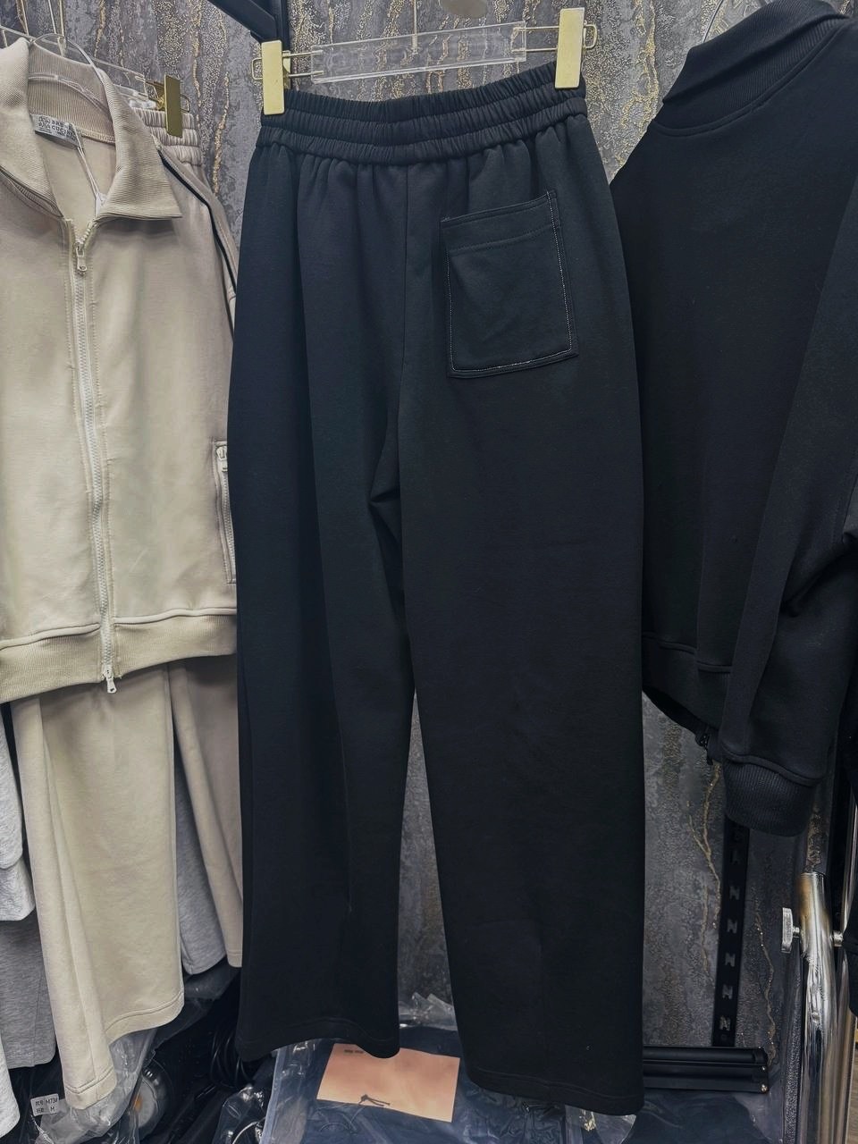 модные костюмы,женский спортивный костюм,спортивный костюм для женщин,спортивные костюм,повседневный спортивный костюм