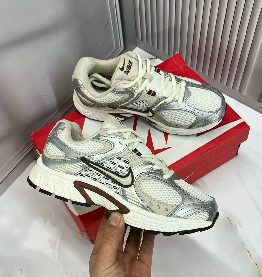 кроссовки nike,кроссовки v5 rnr nike,кроссовки женские nike,кроссовки женские мужские,женские кроссовки