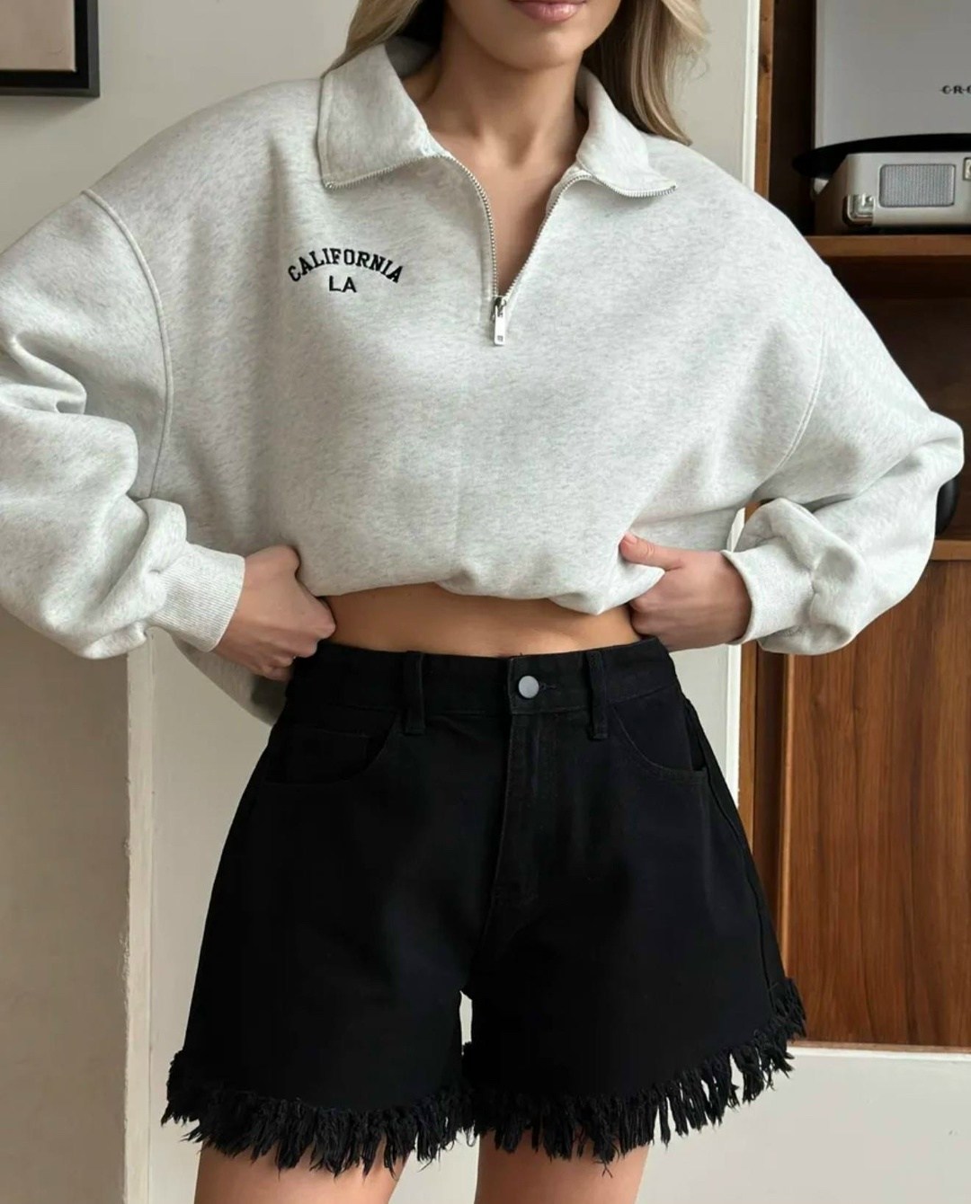 джинсовые женские шорты,шорты джинсовые короткие с бахромой,шорты джинсовые короткие с бахромой vanijo,шорты джинсовые летние короткие с бахромой,джинсовые шорты