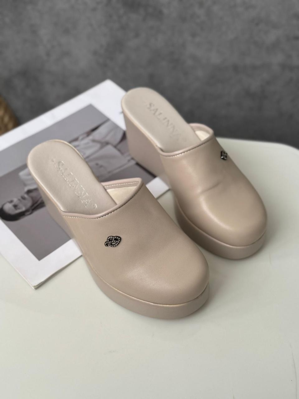 ,шлепанцы женские,босоножки на каблуках,женские босоножки,модные шлепанцы