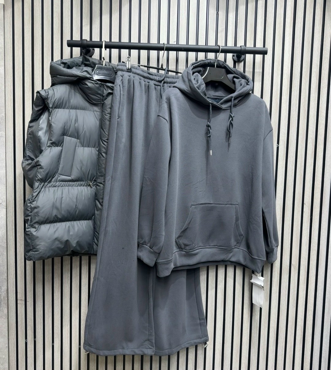 жилет утепленная,куртка демисезонная,куртка оверсайз,жилет fly утепленный женский,шикарный пуховик