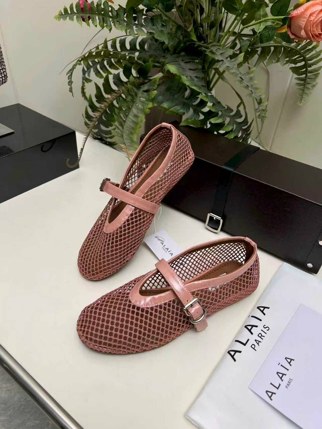 ,балетки alaia,женская ,женские балетки,брендовая