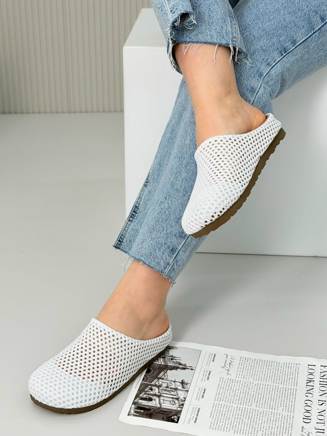 тапочки модные,тапочки летние,,шлепанцы женские,модные шлепанцы