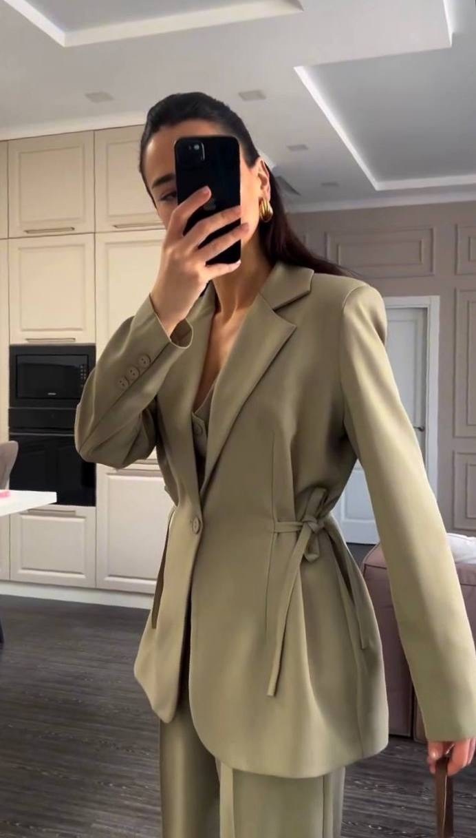 брючный костюм,брючные костюмы женские,костюм брючный тройка,брючный костюм из шелка,женские костюмы