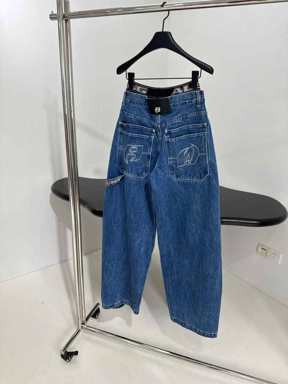 джинсы широкие,женские джинсы,джинсы модные,джинсы женские широкие,джинсы