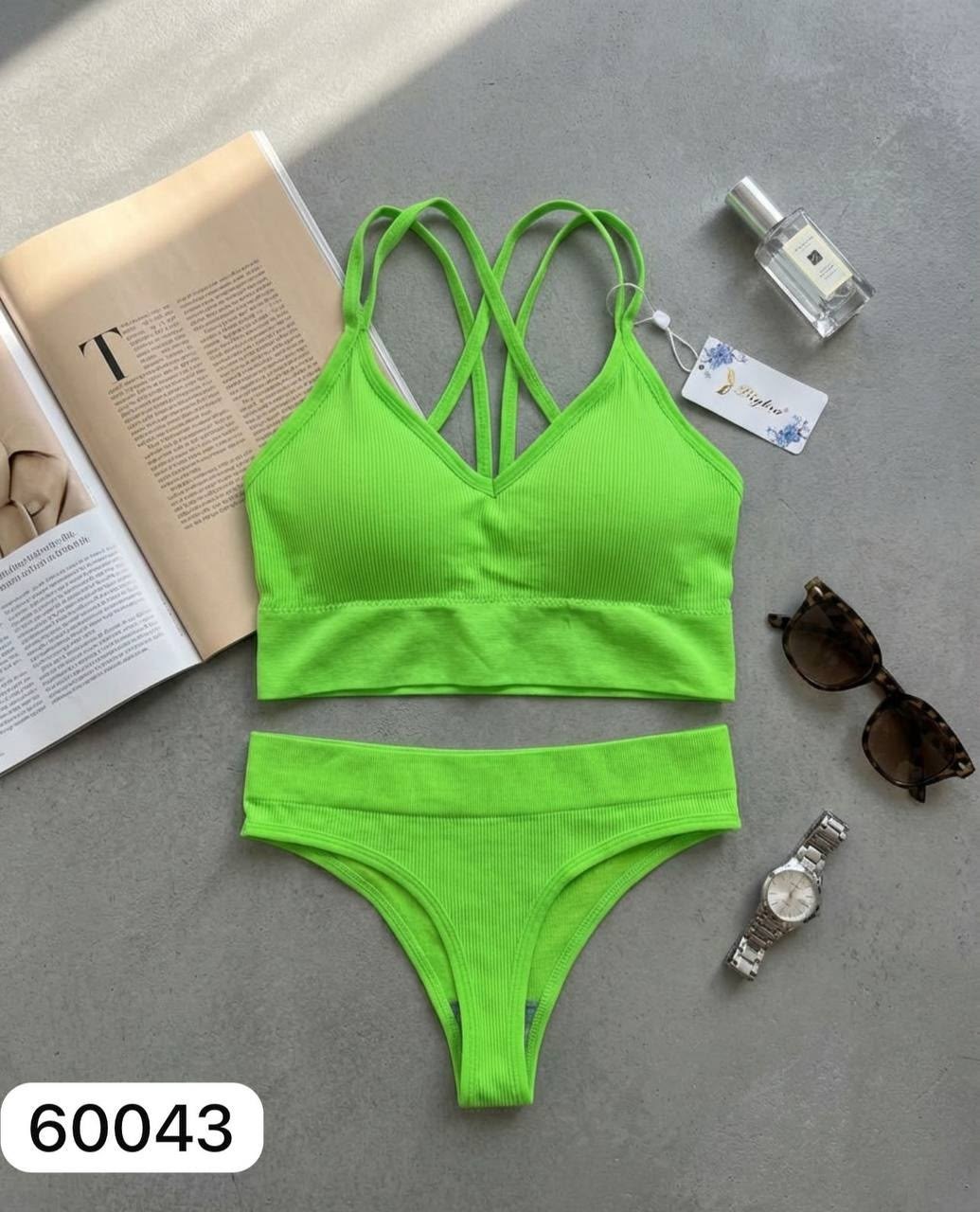 комплект женского нижнего белья,комплект нижнего белья,комплект белья женский,нижнее белье спортивное комплект,комплекты белье