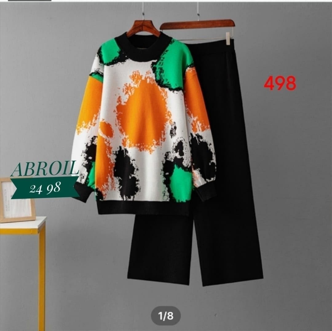 костюм с принтом,костюм из свитшота,трикотажные костюмы,трикотажный свитер,костюм женский