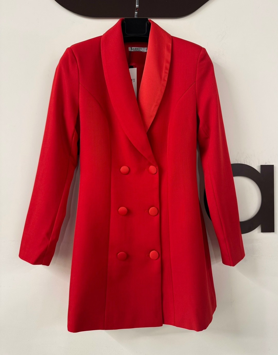 платье пиджак,черное платье пиджак,платье-жакет приталенного кроя,женское платье пиджак,lichi черное платье