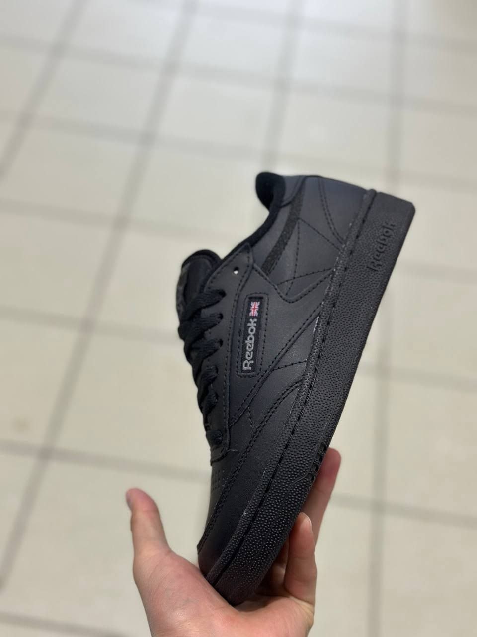 кроссовки reebok club c 85,мужские кроссовки reebok club c 85 ar0454 black/charcoal,black reebok club c 85,мужские кроссовки reebok club c 85,кроссовки reebok club c