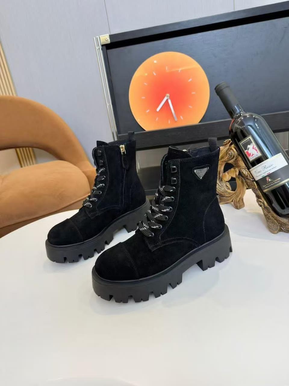 ,ботинки,женские ботинки,зимние ботинки прада,модные ботинки
