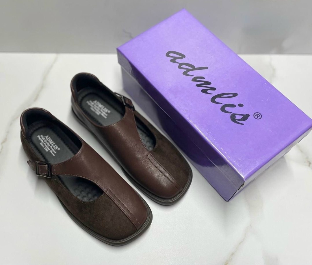 ,лоферы коричневые с ремешком замшевые,женская ,обуви,лоферы замшевые