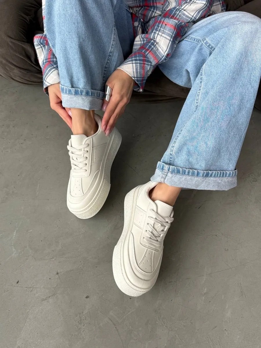 ,женские кроссовки,белые кроссовки с высокой подошвой,кроссовки женские белые,кроссовки белая