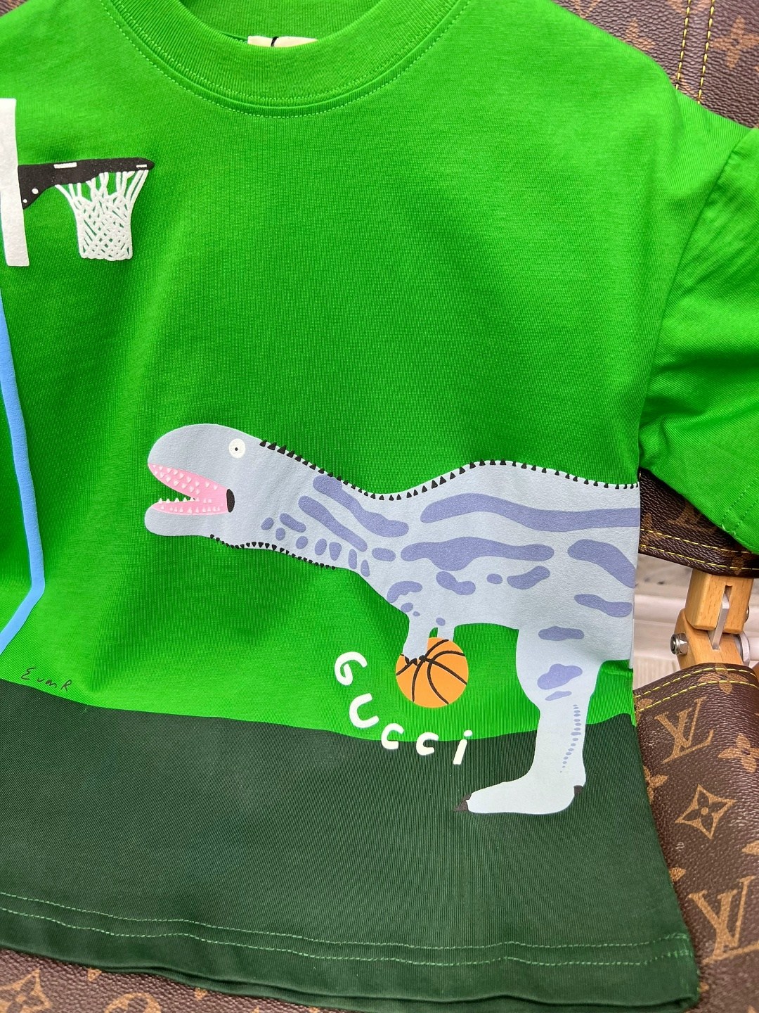 футболки для мальчика,футболки детские,костюм детский,детская футболка,футболка детская зеленая