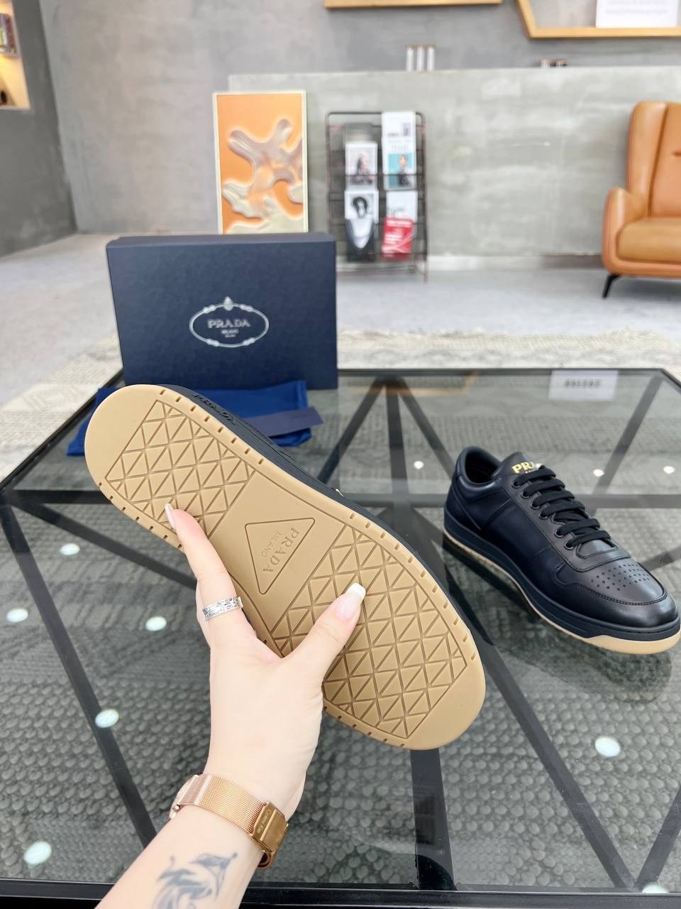 мужские кроссовки prada,кроссовки prada,кроссовки prada мужские кожаные,,мужские кожаные кроссовки