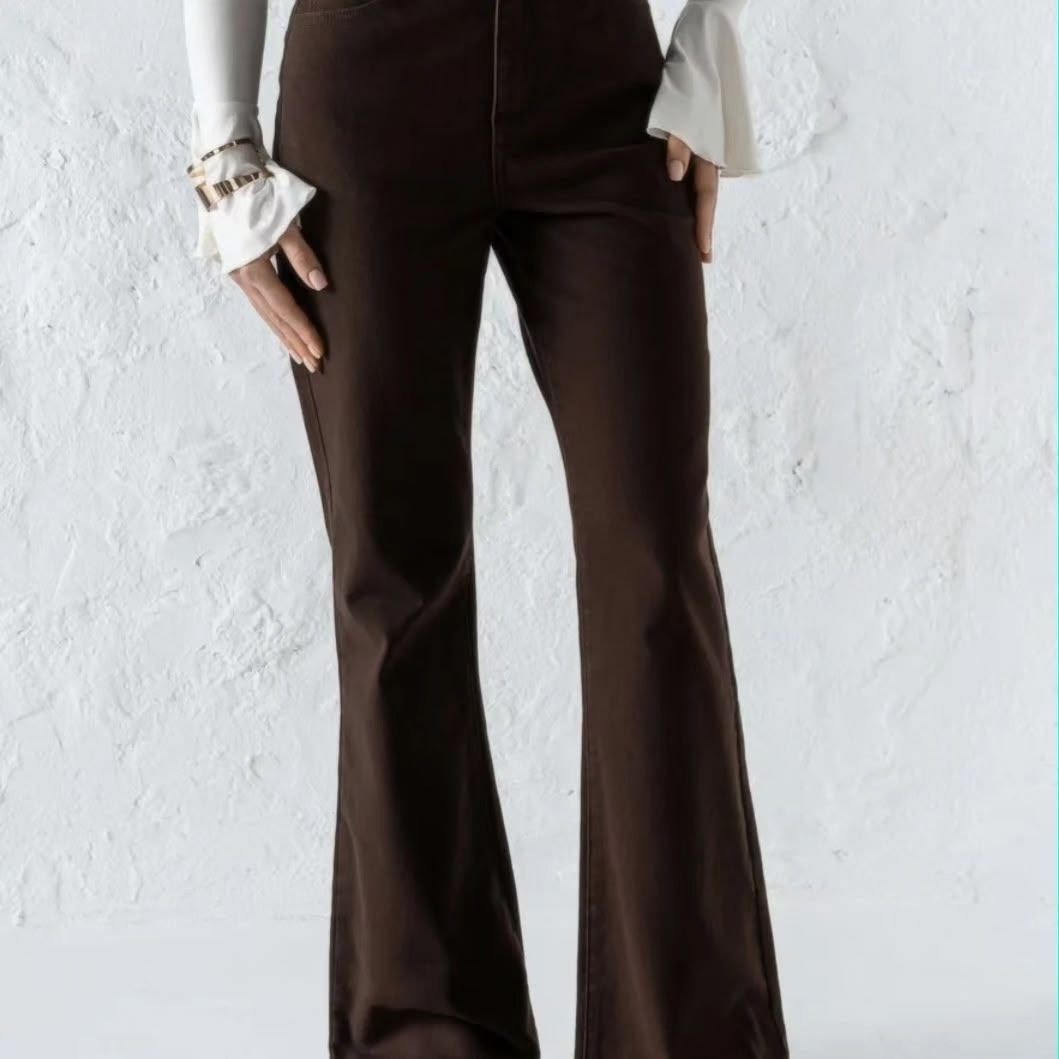 женские брюки,широкие брюки,брюки свободного кроя,брюки свободного кроя из костюмной ткани,брюки стильные