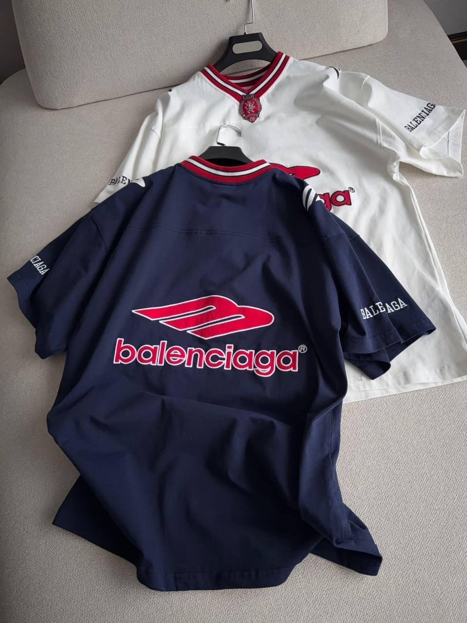 футболка оверсайз,футболки оверсайз женские,футболки женская,модные наряды