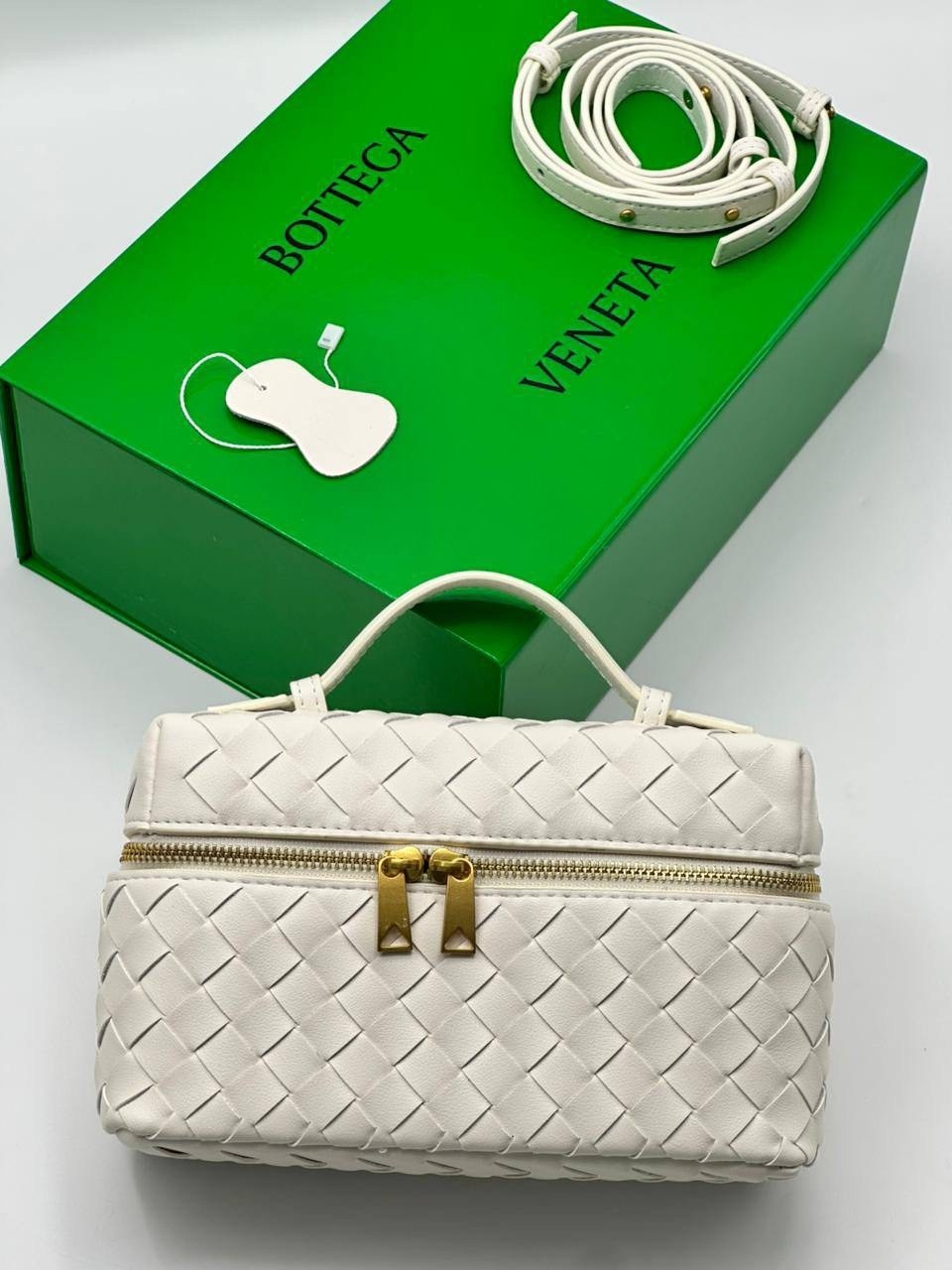 сумка женская bottega veneta,сумка bottega veneta,сумка через плечо из натуральной кожи vanity bottega veneta черный,сумка-коробка из натуральной кожи bottega veneta,сумка