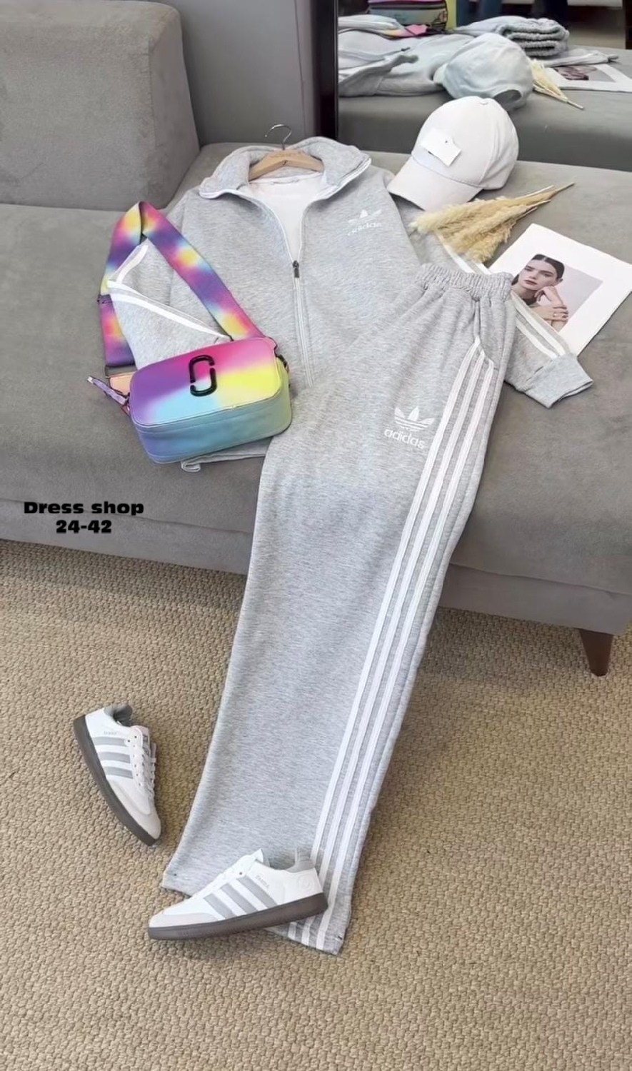 спортивный костюм adidas,серый костюм адидас,спортивные костюмы адидас,спортивный костюм женский adidas,женский костюм адидас