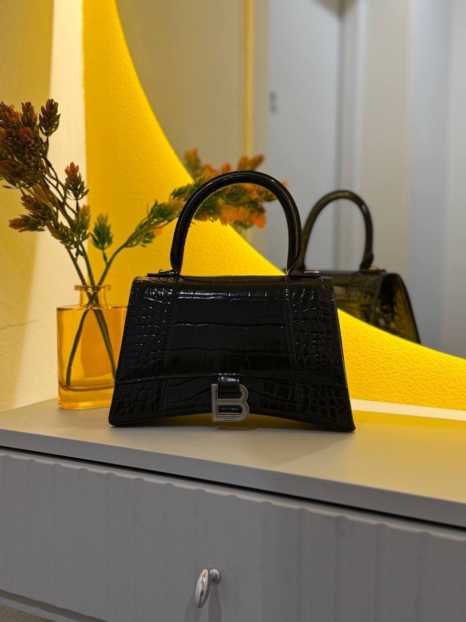 balenciaga сумка,сумка женская balenciaga,модная сумка,сумка на плечо balenciaga,balenciaga balenciaga