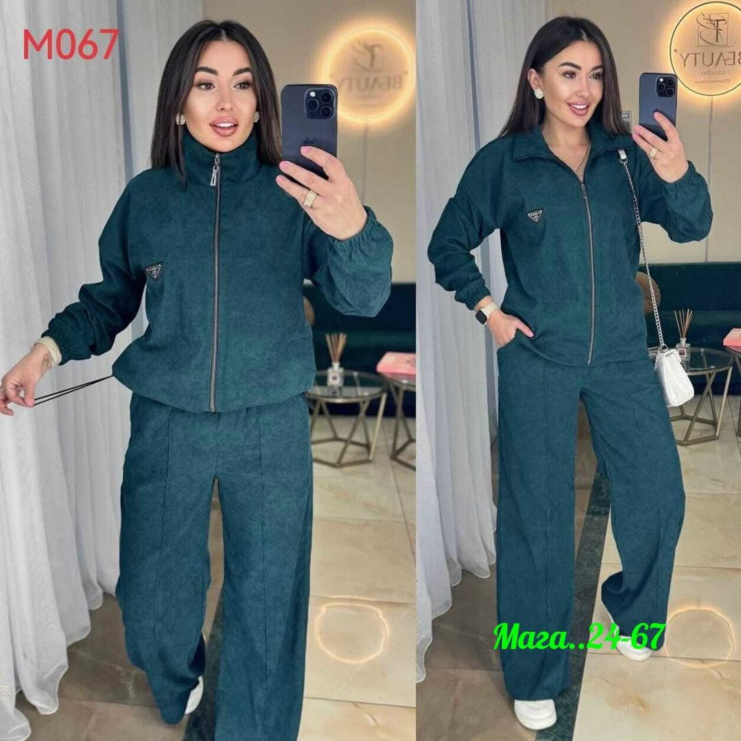 костюм двойка вельвет,костюм двойка женский,костюм женский,женский костюм на флисе,костюм спортивный женский