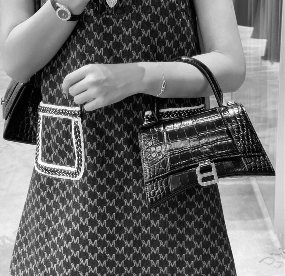 balenciaga сумка,сумка женская balenciaga,модная сумка,сумка на плечо balenciaga,balenciaga balenciaga