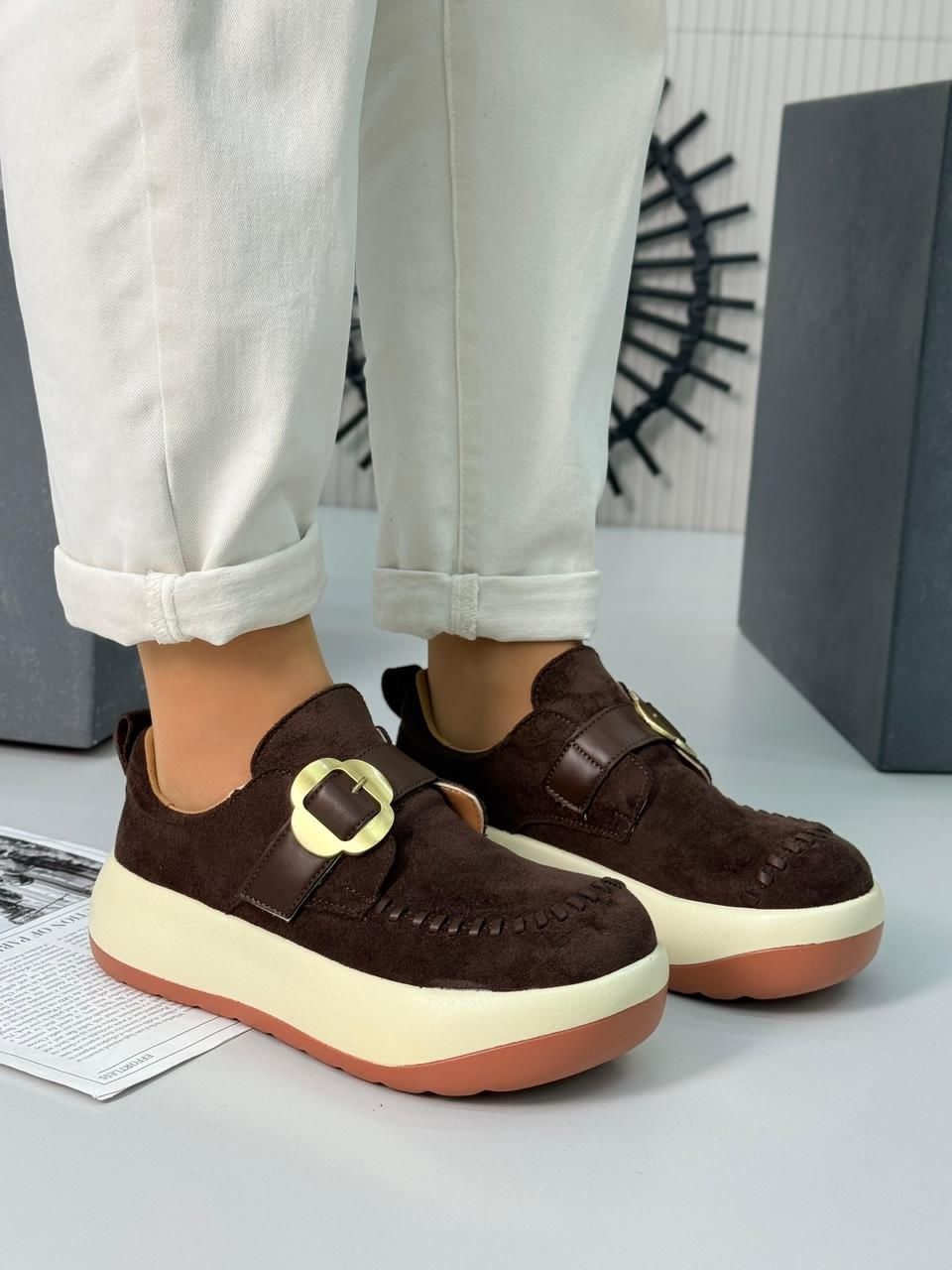 , повседневные,лоферы на платформе,женская ,замшевые лоферы miu miu на высокий подошве и фирменной фурнитурой