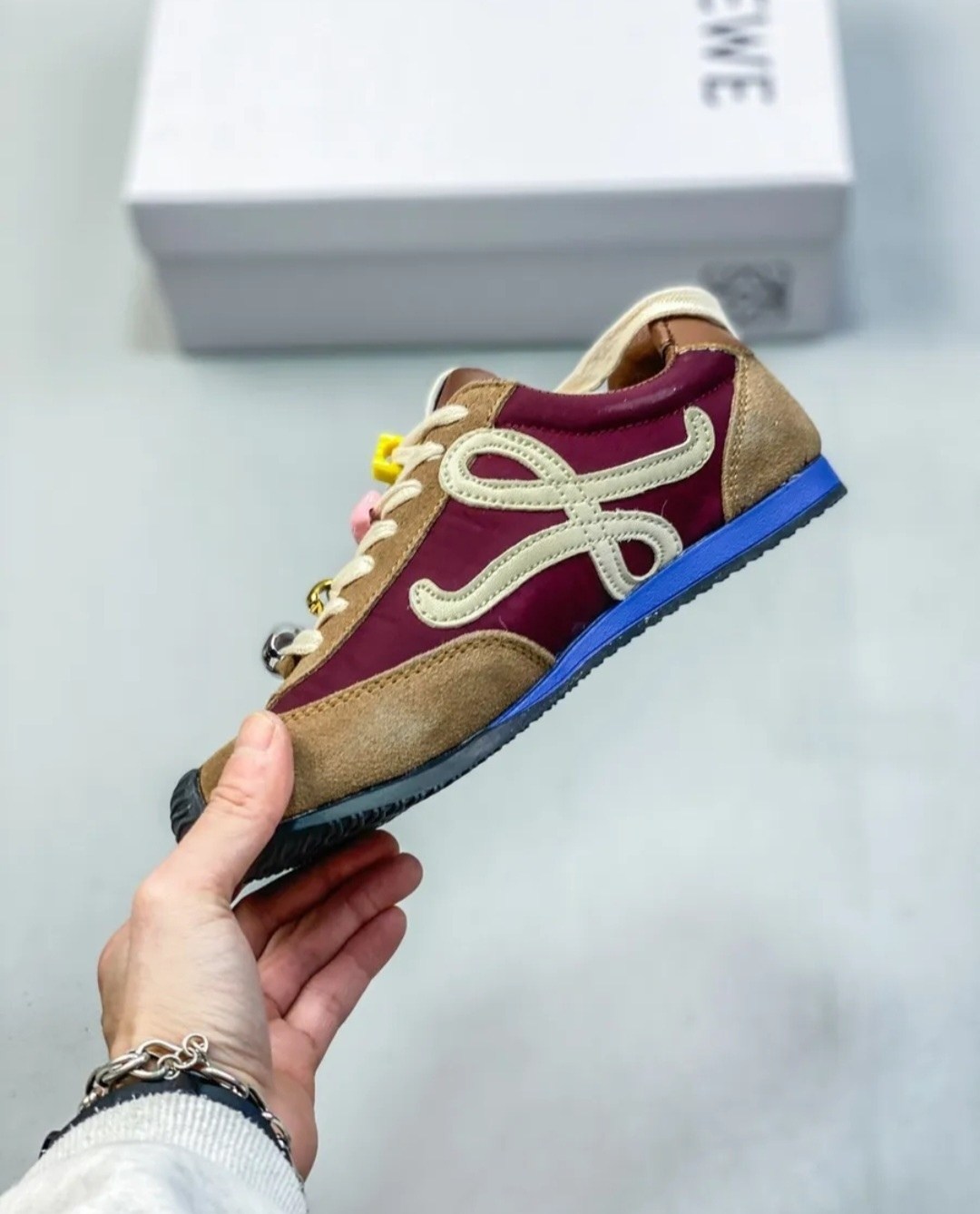 ,кроссовки loewe,женские кроссовки,брендовые кроссовки,обуви