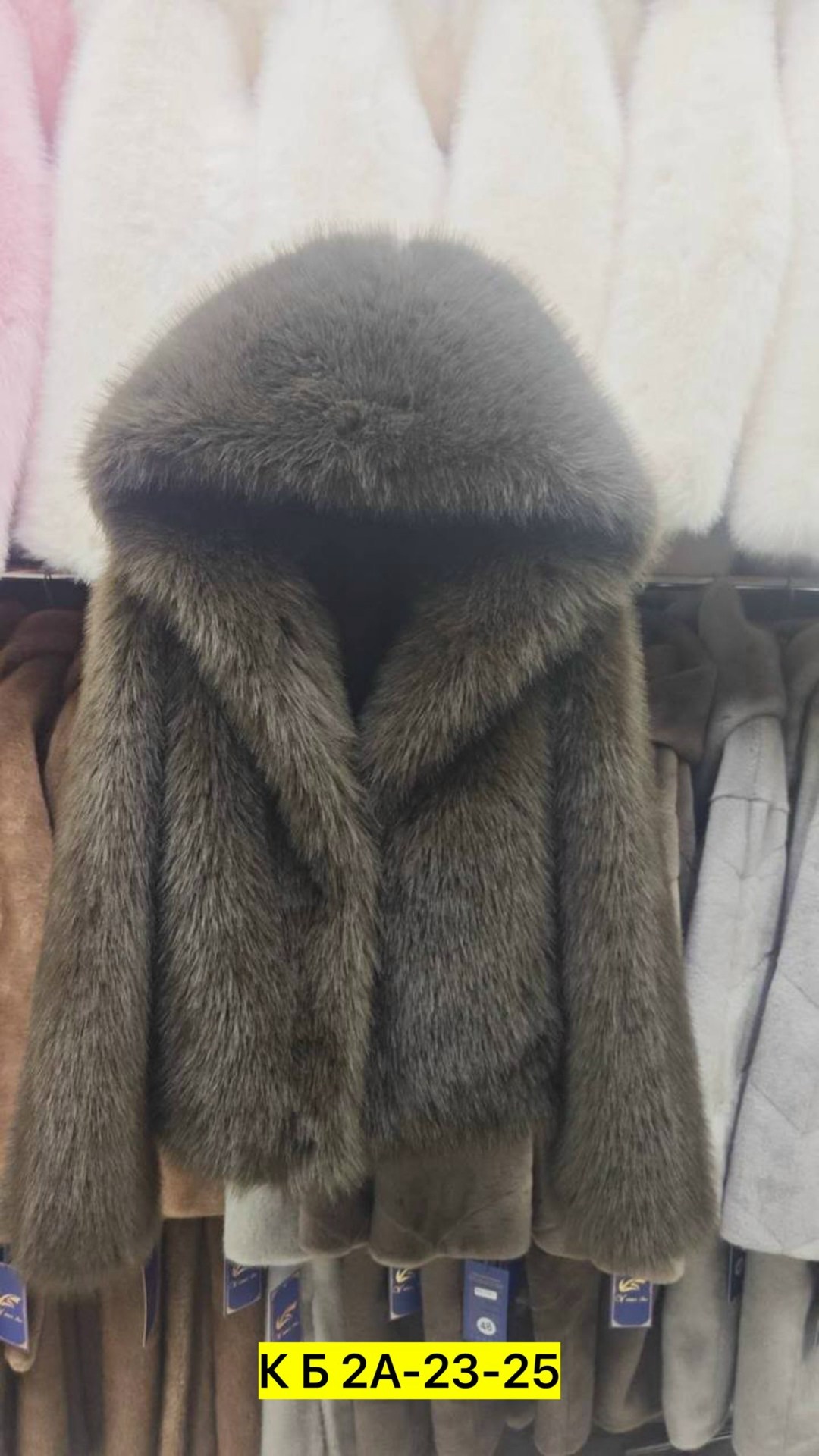 шуба с капюшоном из эко песца romana furs,белая шуба,шуба,шубка,шуба из меха финского песца с капюшоном белая