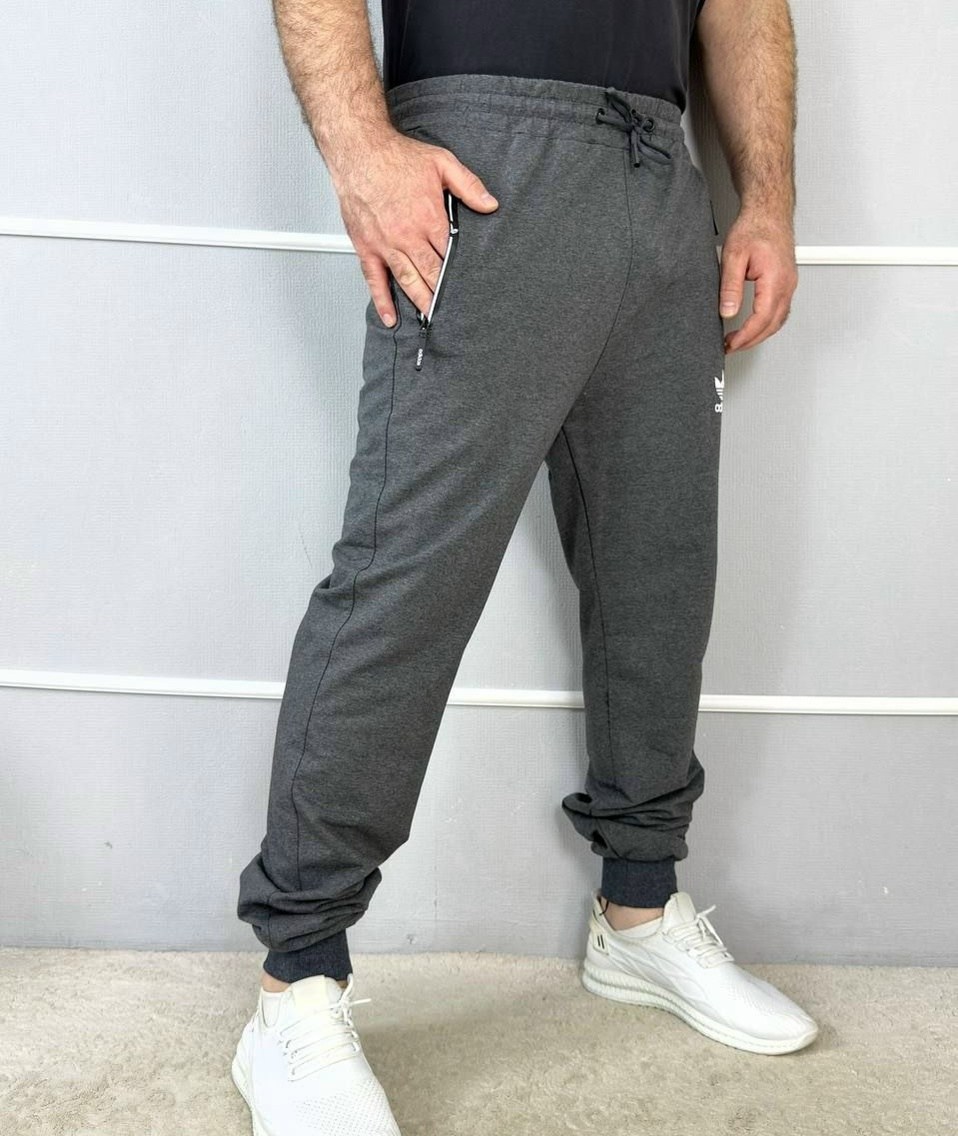 спортивные штаны adidas великан,штаны спортивные,мужские спортивные штаны adidas,спортивные штаны adidas,спортивные брюки