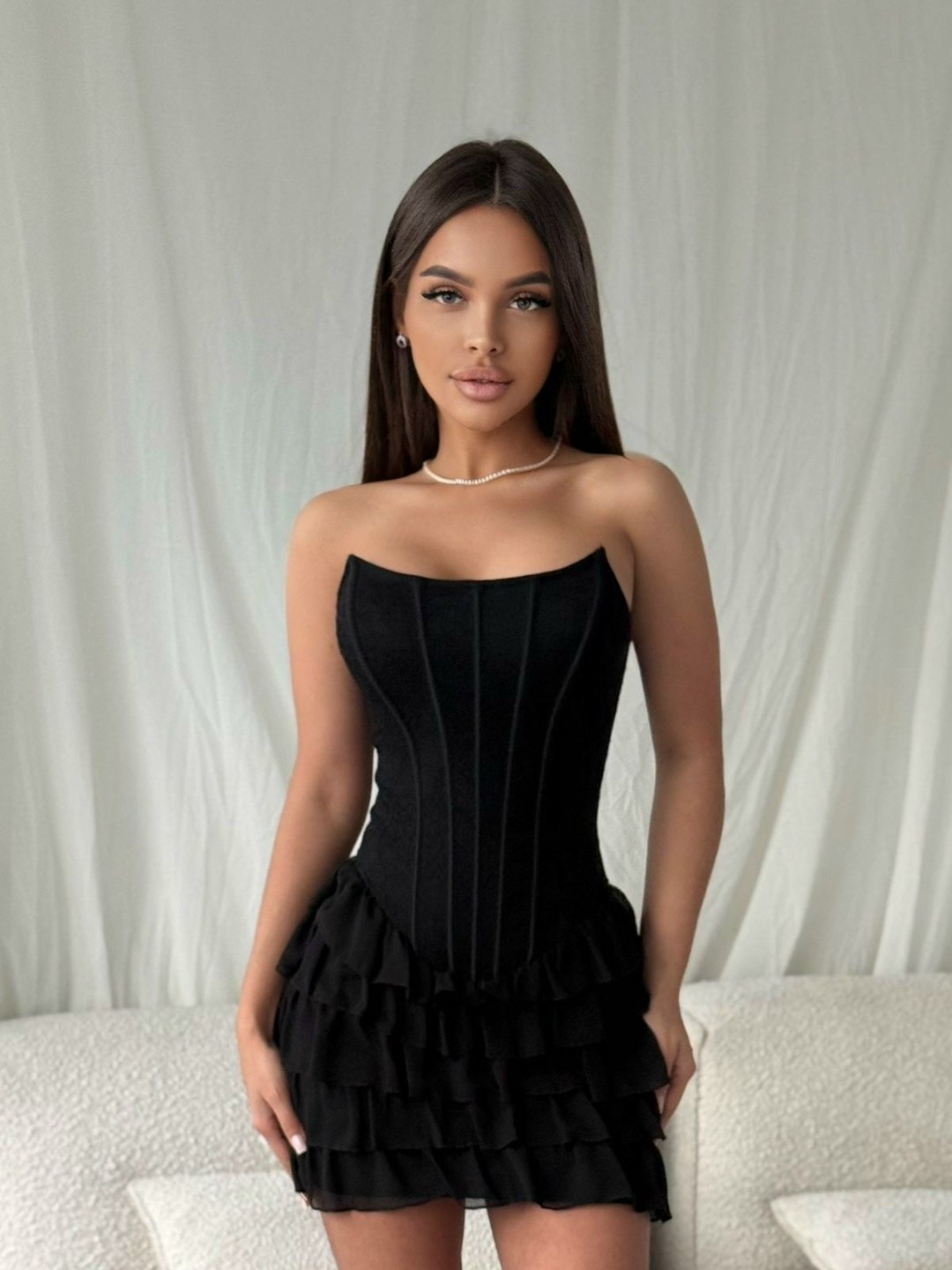 вечернее платье мини,стильное платье,вечернее платье,черное мини платье,мини платье