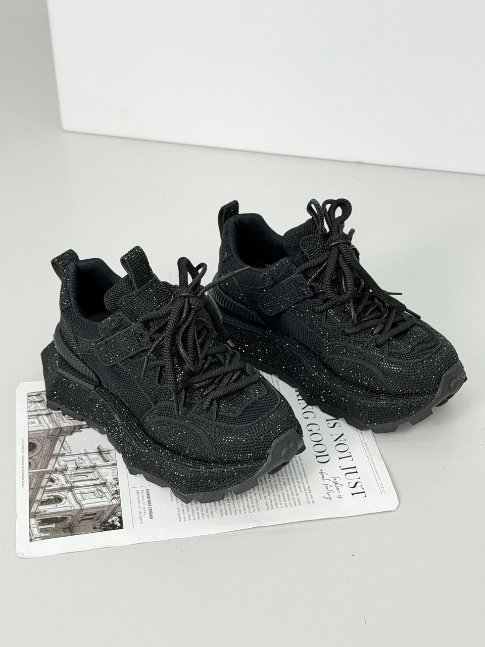 кроссовки черные,кроссовки женские модные черные,кроссовки женские,черные массивные кроссовки женские,объемные черные кроссовки