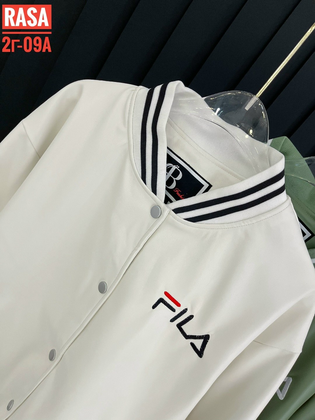 куртка бомбер,куртка бомбер женская,бомбер женский,mtforce кожаный бомбер женский черного цвета,куртка кожаная бомбер