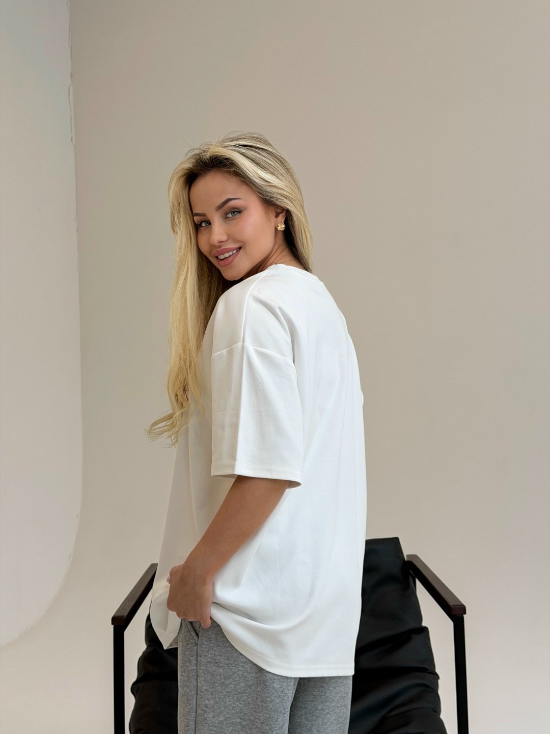 женская футболка,футболки женские оверсайз,свитшот женский,футболки оверсайз,спортивные костюм