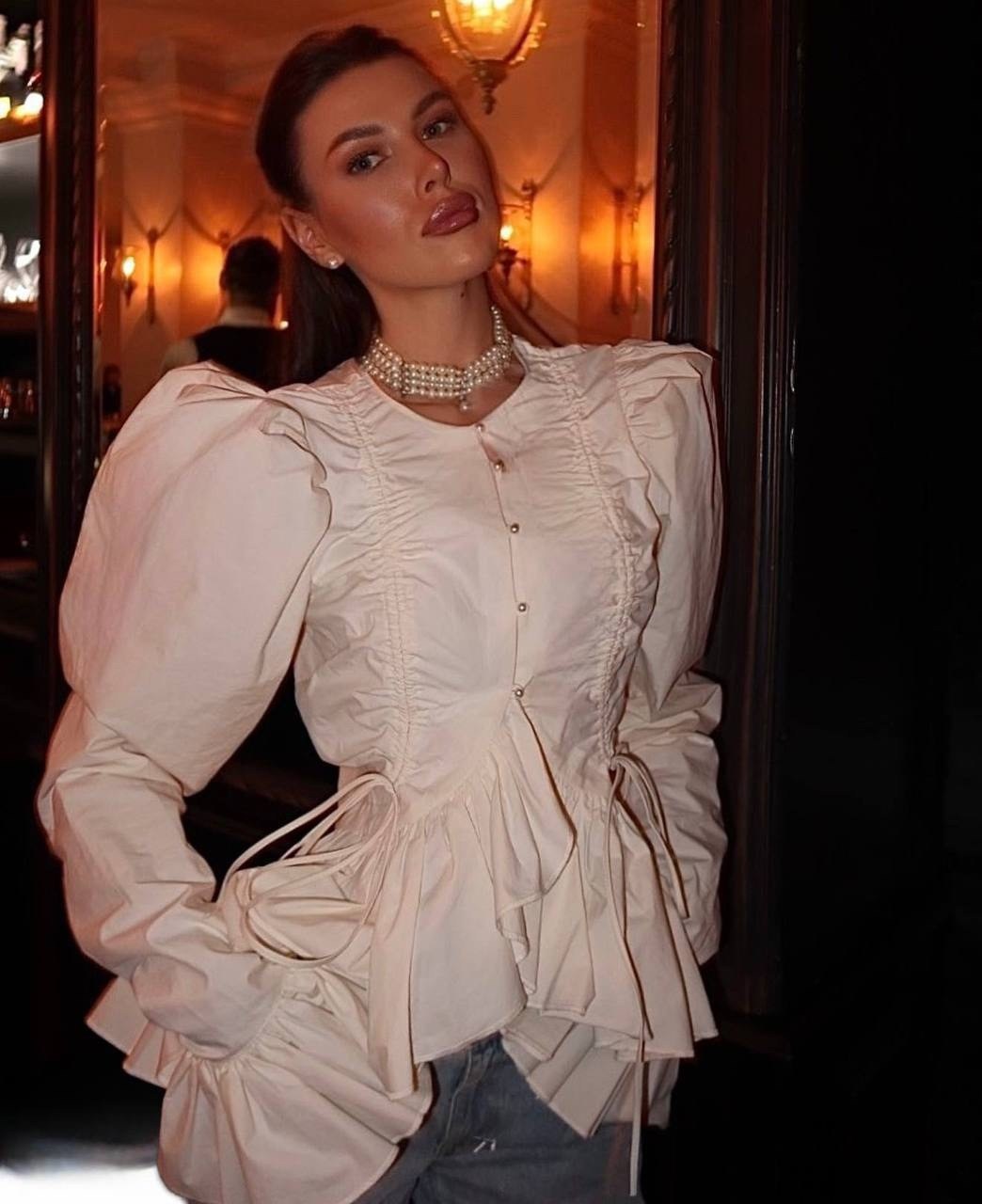 блузка с оборками,модная блузка,женская блузка,блузка с воланом,стильная женская блузка