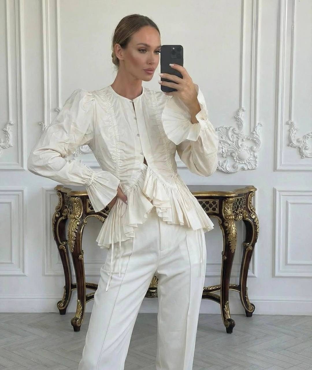 блузка с оборками,модная блузка,женская блузка,блузка с воланом,стильная женская блузка