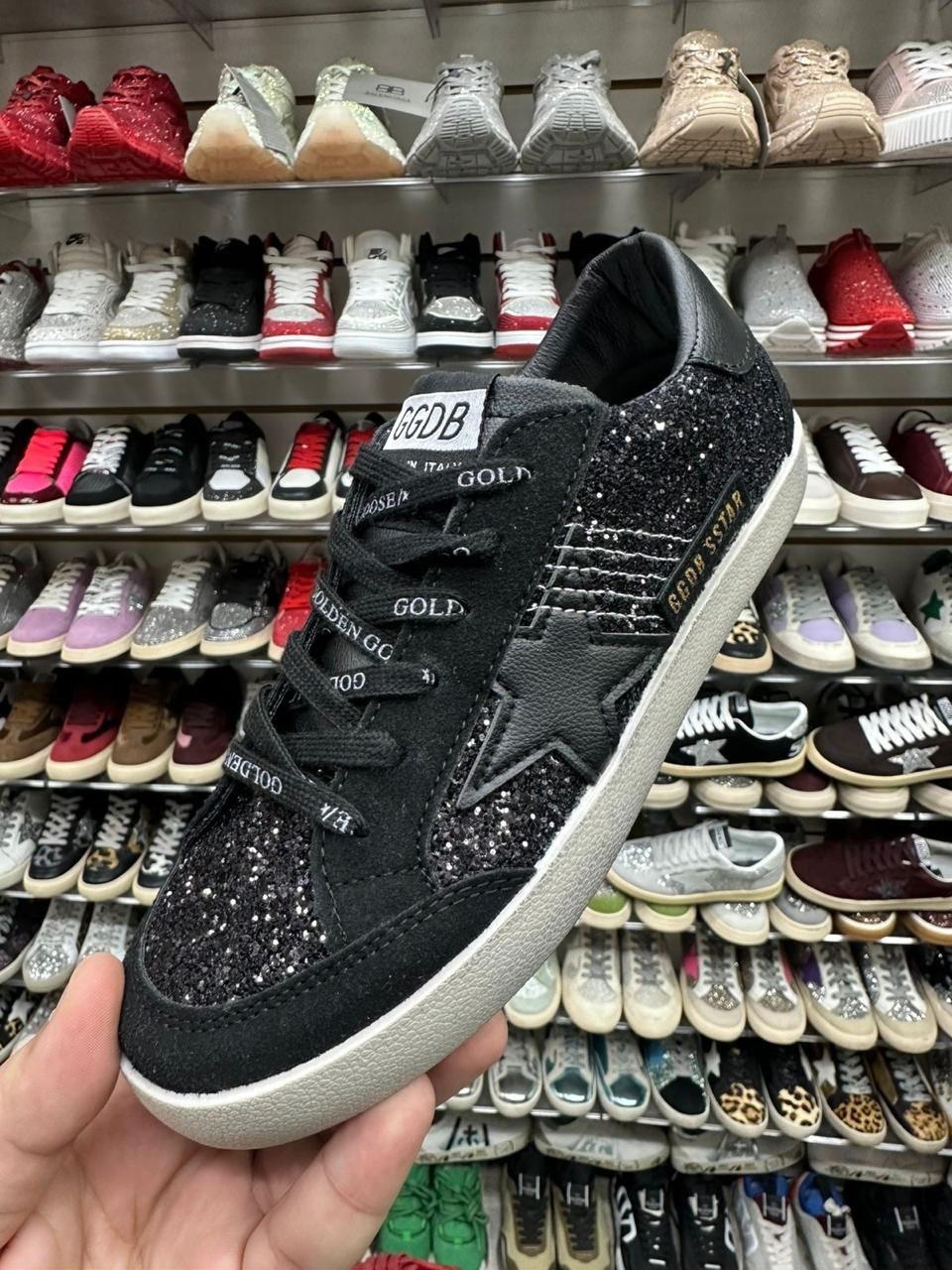 кеды golden goose,,golden goose кеды hi star на платформе черный,женские брендовые кроссовки кеды со звездой голден гус,кеды super-star с блестками golden goose черный