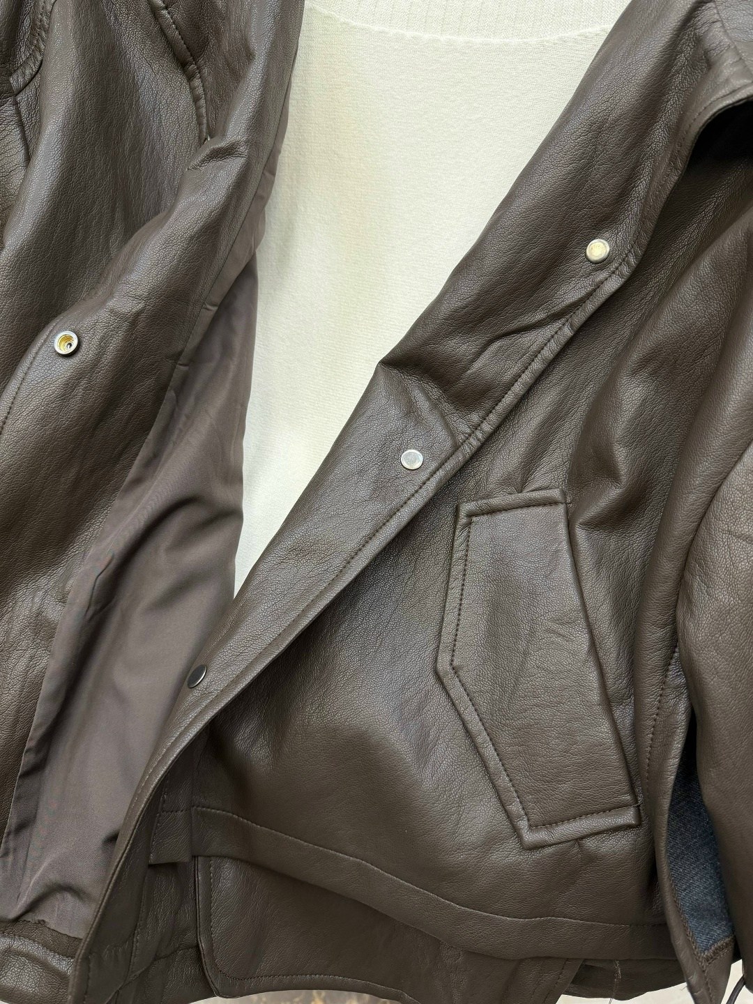 повседневная куртка,куртка,куртка модная,куртка бомбер,куртка бомбер женская