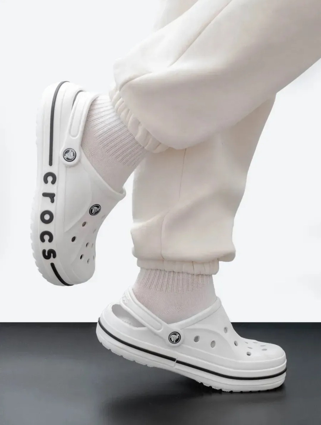 белые сабо crocs bayaband clog,сандалии crocs bayaband clog 'white blue',кроксы,crocs белые,crocs женские