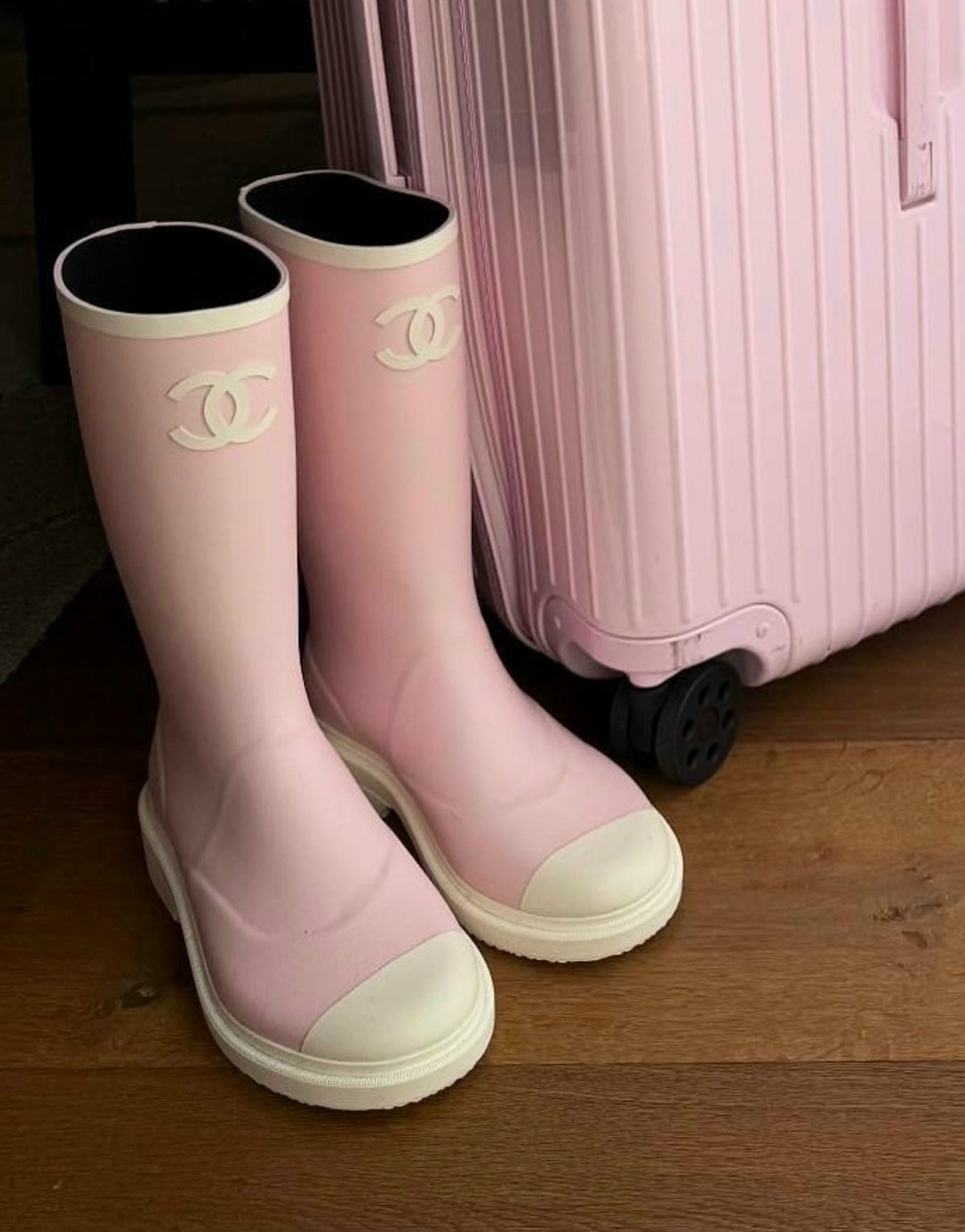 мода стиль,сапоги,высокие сапоги,модные резиновые сапоги