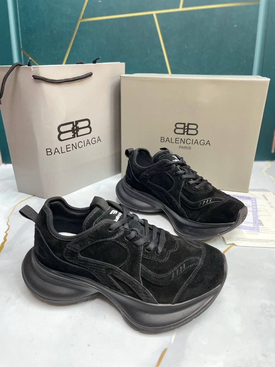 balenciaga кроссовки черные,кроссовки женские balenciaga,кроссовки balenciaga,кроссовки balenciaga triple s,кроссовки замшевые balenci@ga черные