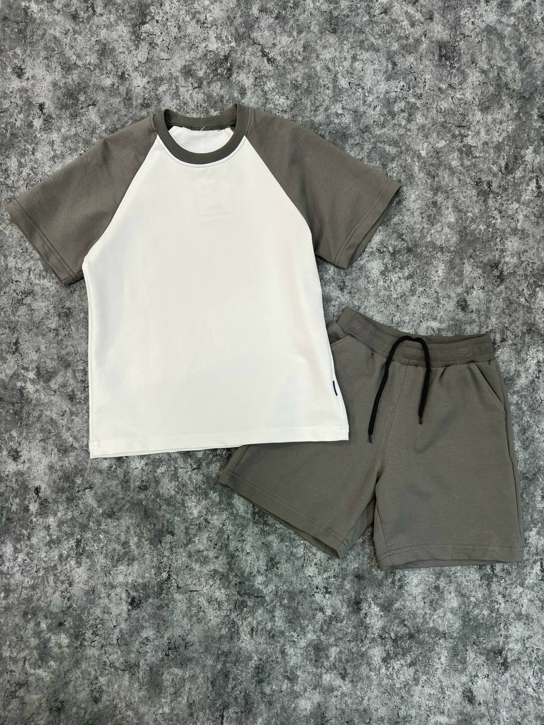 комплект одежды для мальчика,комплект одежды,одежда для мальчика,комплект для мальчиков,футболки для детей