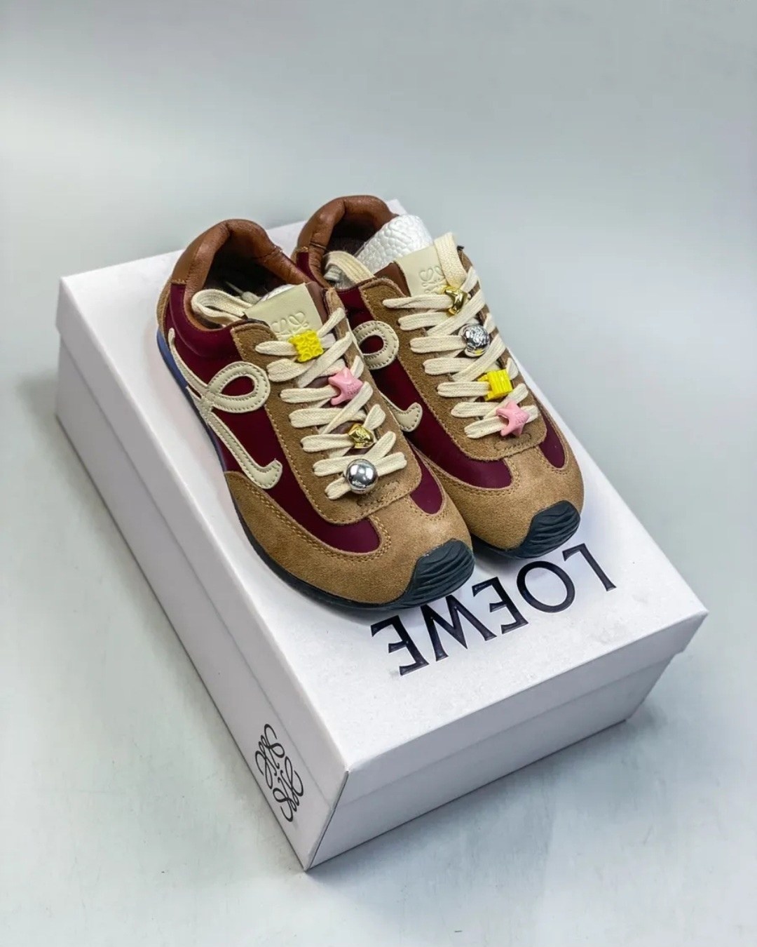 ,кроссовки loewe,женские кроссовки,брендовые кроссовки,обуви