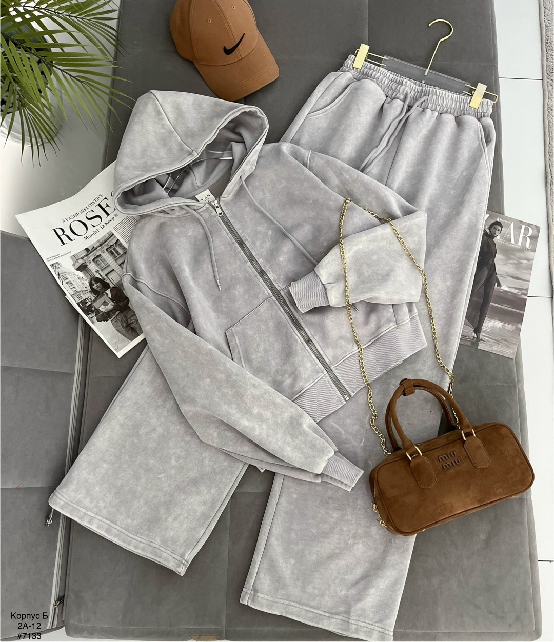 велюровый костюм,модные костюмы,cпортивный костюм велюровый,костюм спортивный,велюр костюм