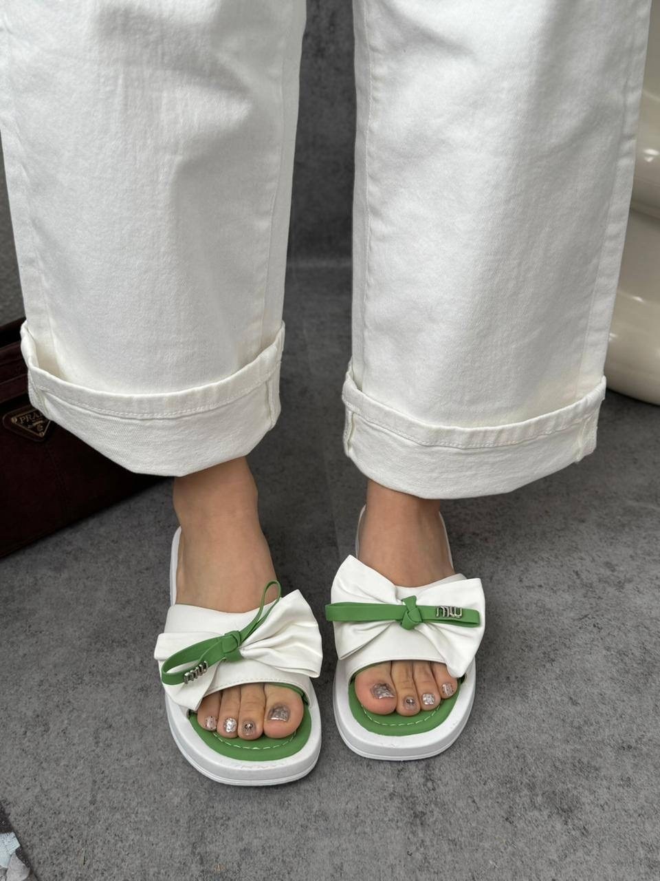 шлепанцы женские,шлепанцы с бантами,летние тапочки,шлепки с бантом,модные тапочки